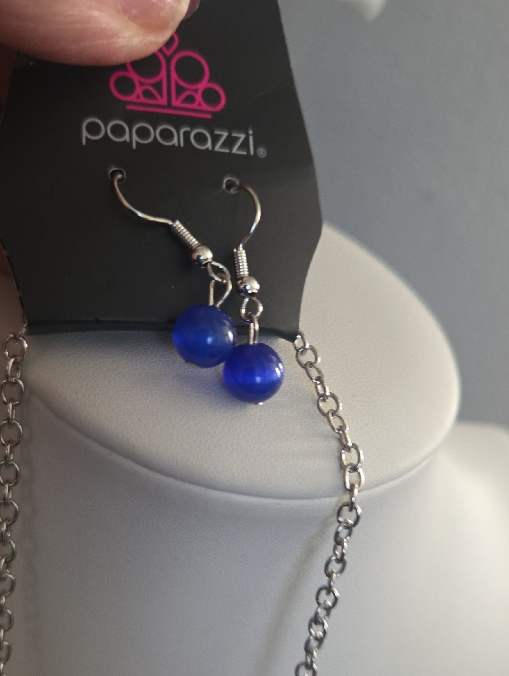 Paparazzi Blue Gem Bling Necklace And Matching Ring Set NWT - Picture 6 of 7